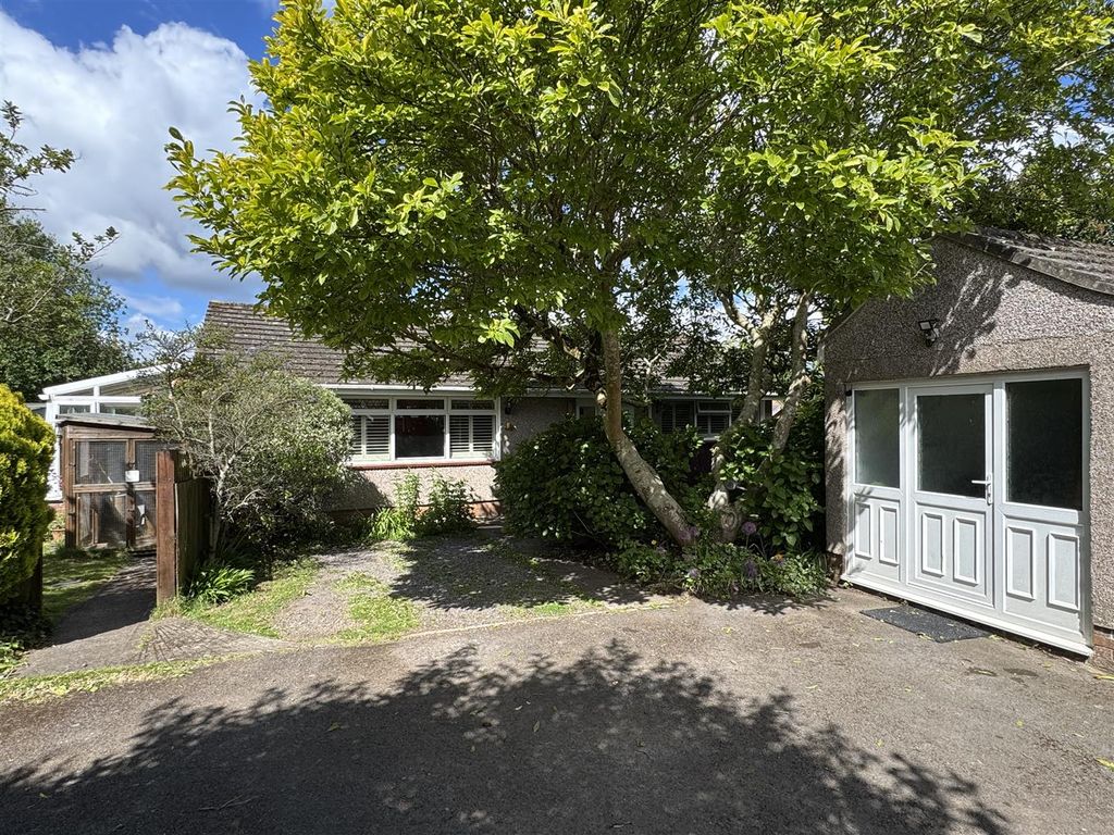 Property photo 1 of 36