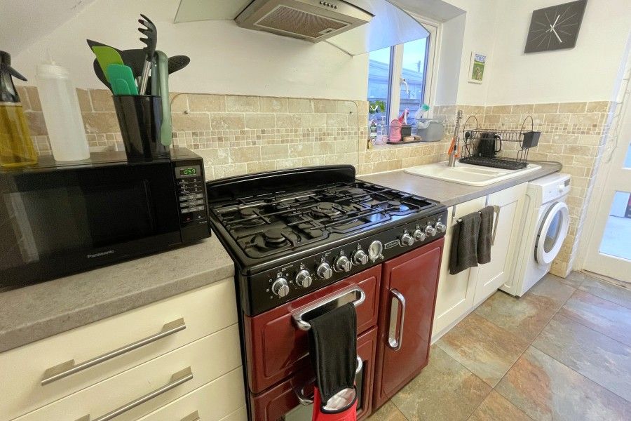 Property photo 3 of 13