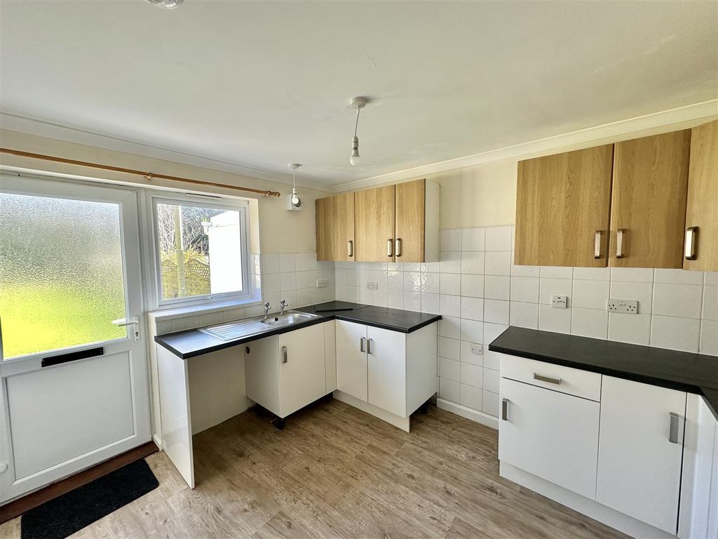 Property photo 2 of 17 20260309_115922962_Ios.Jpg