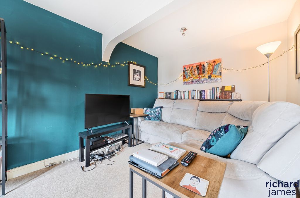 Property photo 3 of 14 73Fc0Aa90A44445Eb16A2c5Bebedf001