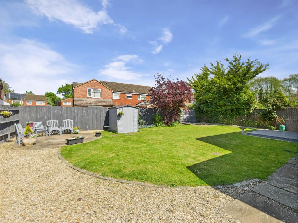 Property photo 3 of 18