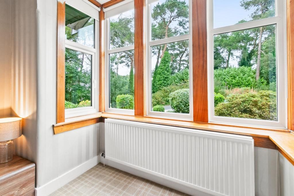 Property photo 3 of 32