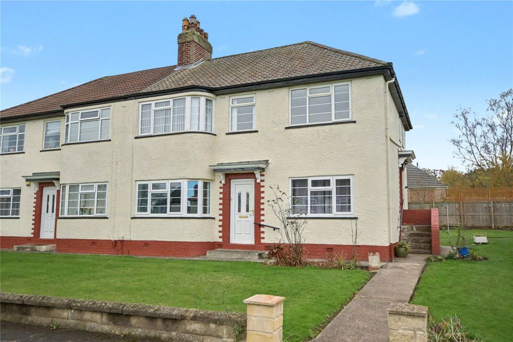 Property photo 1 of 9 Picture No. 10