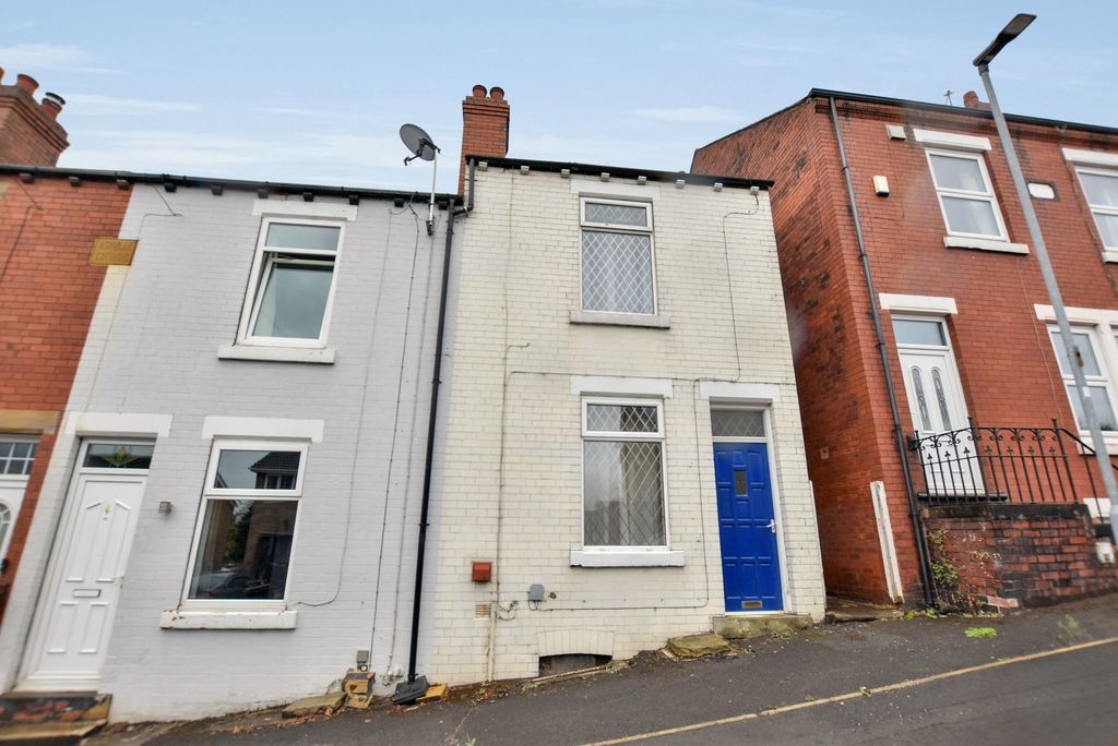 Property photo 1 of 12
