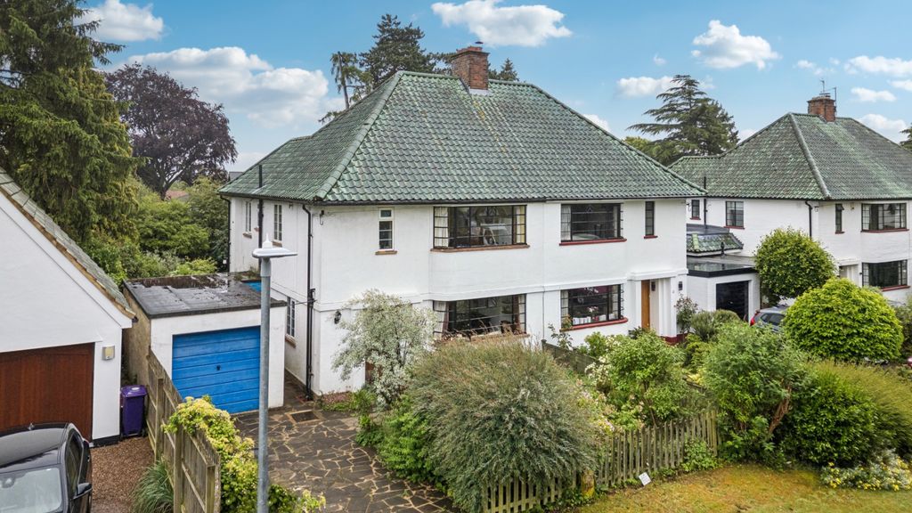 Property photo 1 of 19 5143961