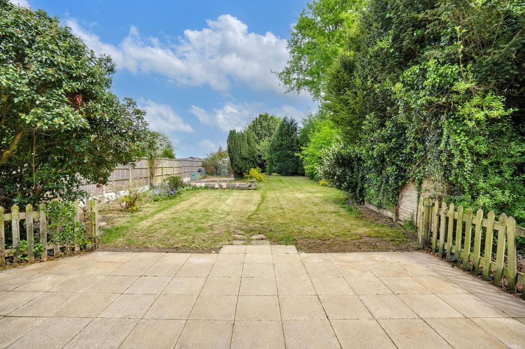 Property photo 1 of 25