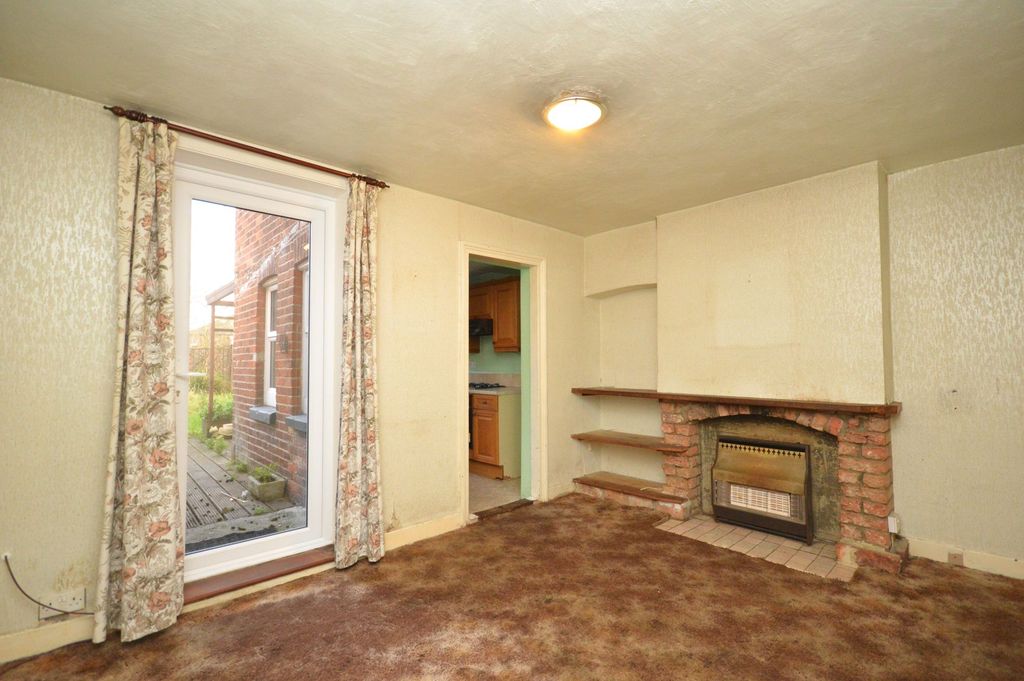 Property photo 3 of 13