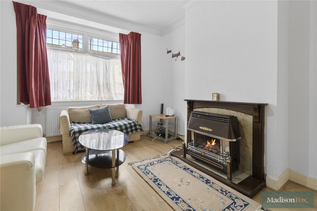 Property photo 3 of 17 Picture No. 42