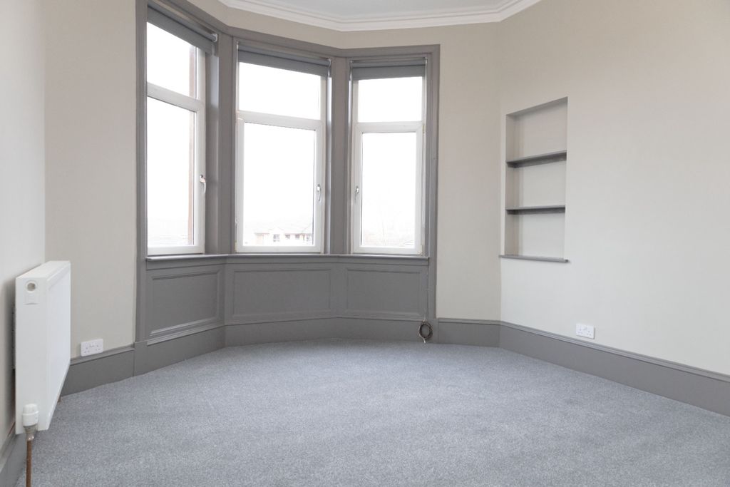 Property photo 2 of 8 Photo 2