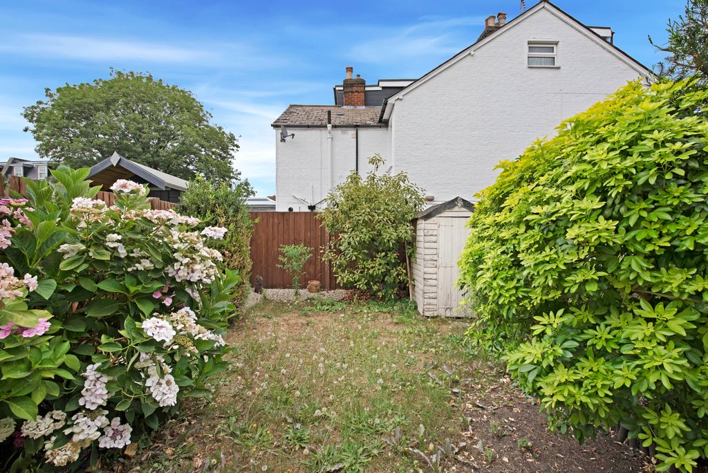 Property photo 2 of 13