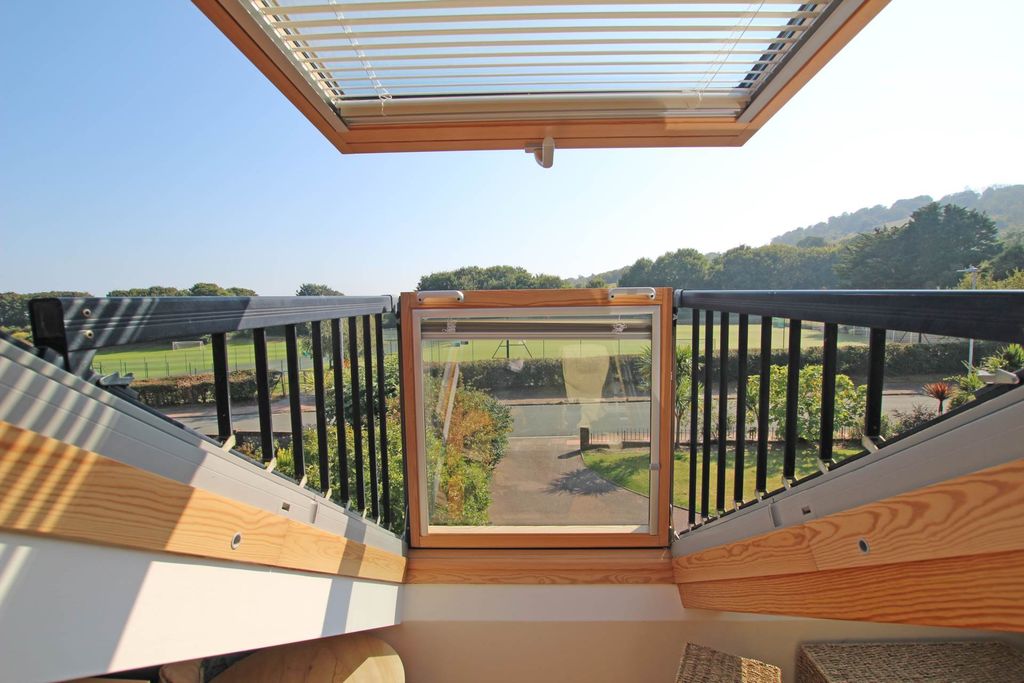 Additional image 15 of 5 bed detached house for saleCompton Drive, Eastbourne BN20