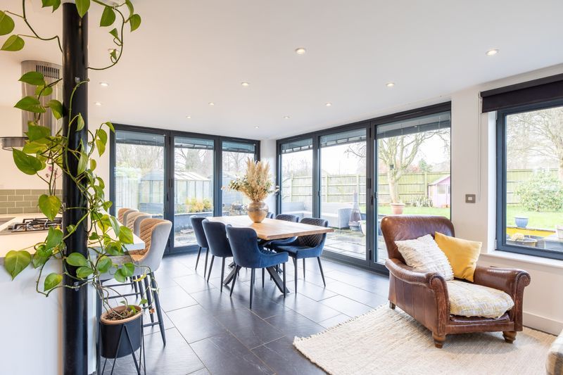 Property photo 2 of 22 Photo 19