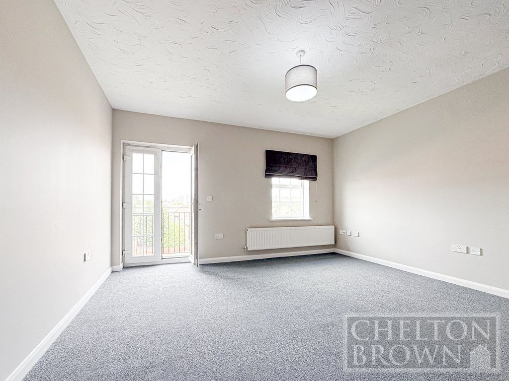 Property photo 2 of 14 Living Area