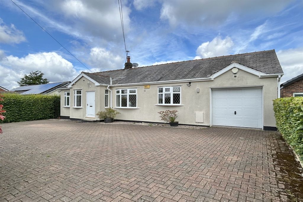 Property photo 1 of 17 (Main)