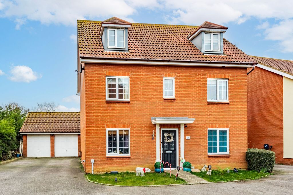 Property photo 1 of 24