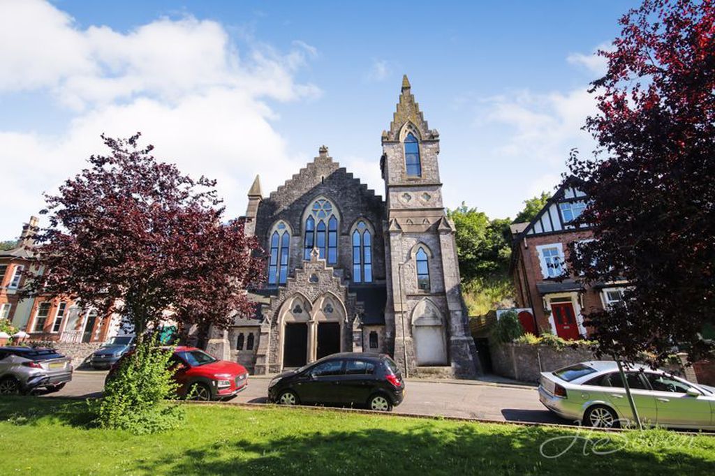 Property photo 1 of 9 Photo 1