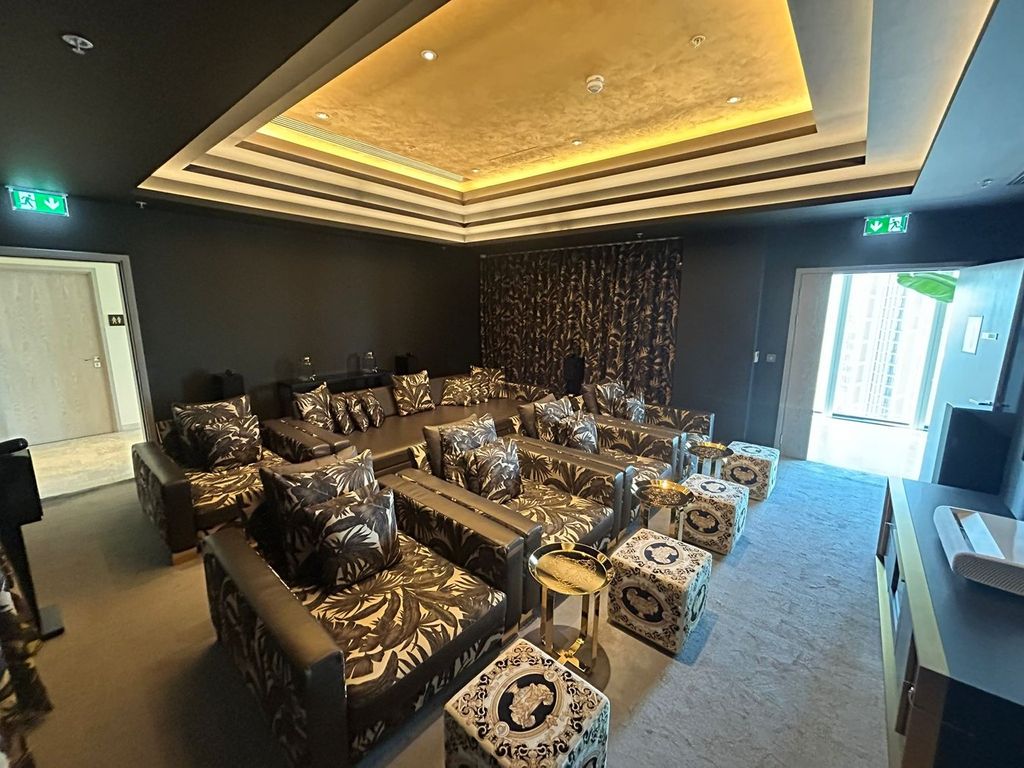 Property photo 1 of 54