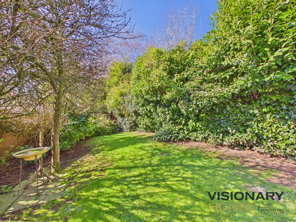 Property photo 2 of 10 Cam03522G0-Pr0251-Still005