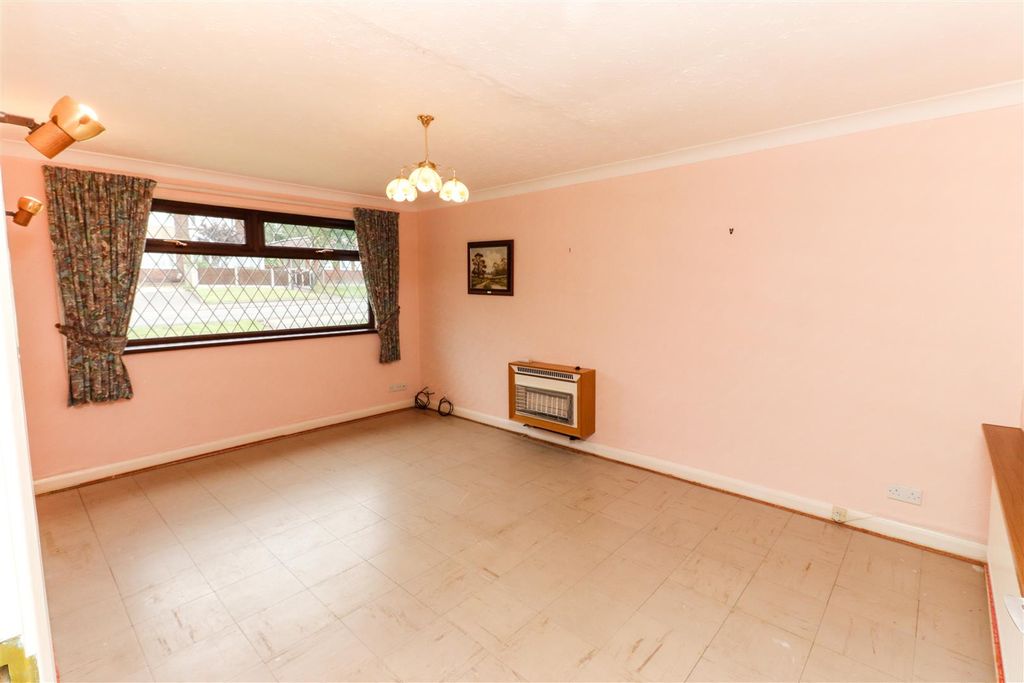 Property photo 2 of 20 Img_5823.Jpg