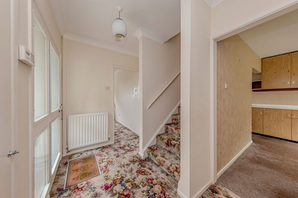 Property photo 3 of 20