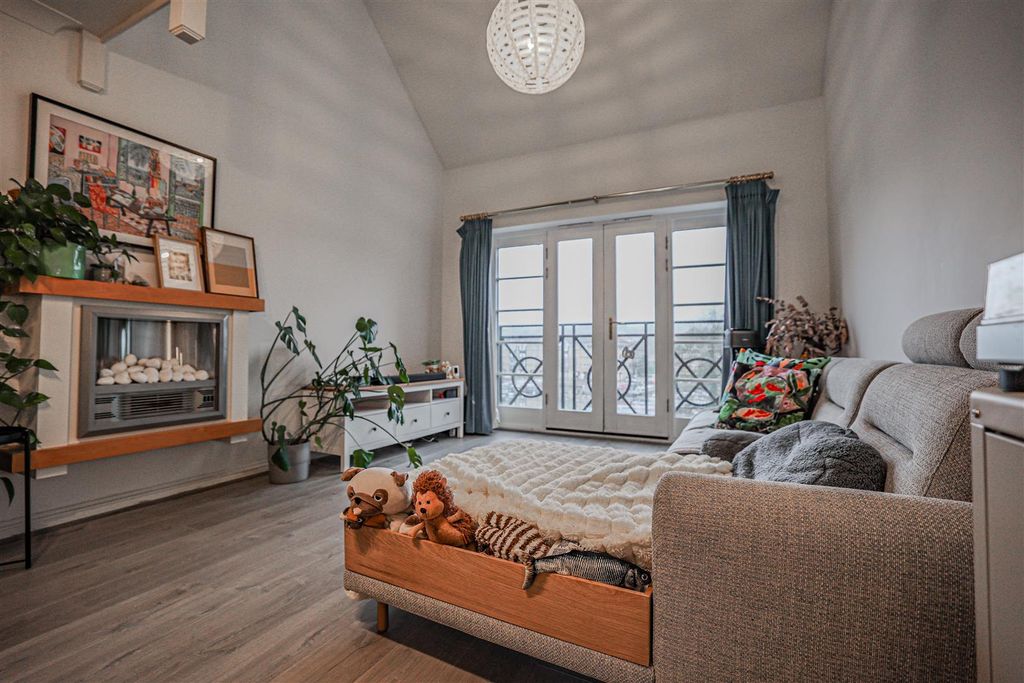 Property photo 3 of 29 980A0873.Jpg