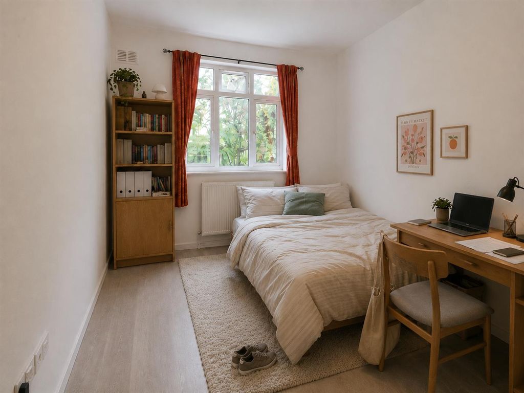 Property photo 3 of 8 0d46A1cc-118c-4955-Af02-32435d6A90Cf.Png