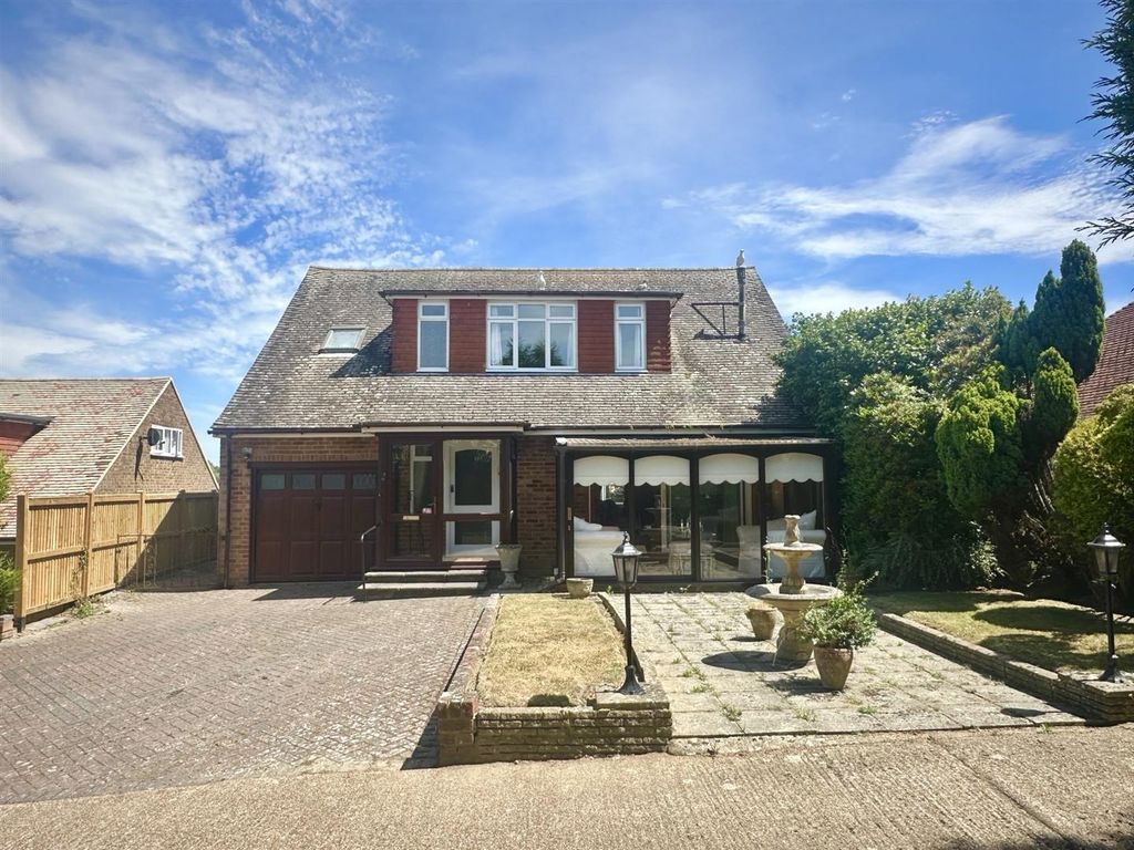 Property photo 3 of 22