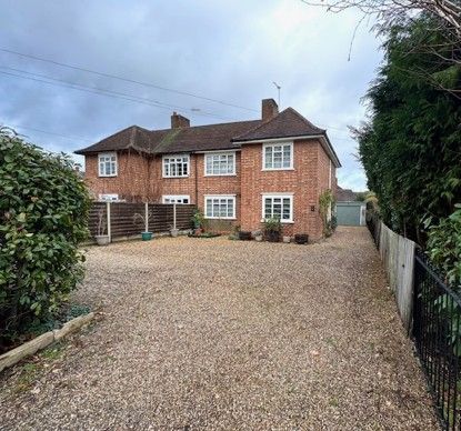 Property photo 2 of 33