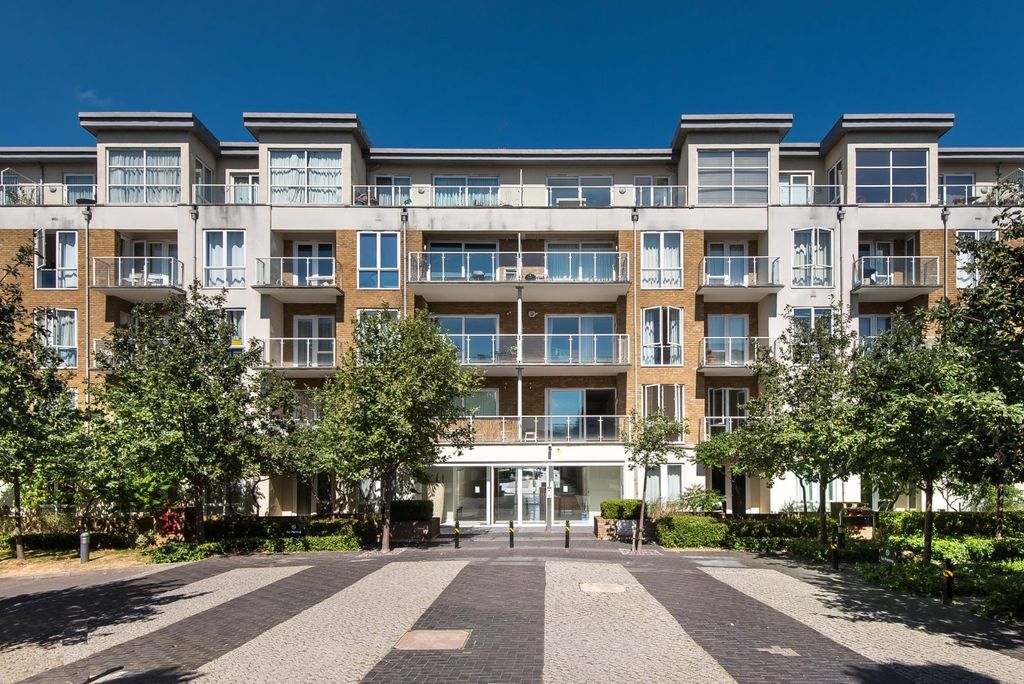 Property photo 2 of 10