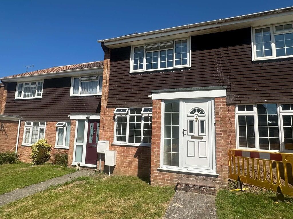 Property photo 1 of 11 Front External