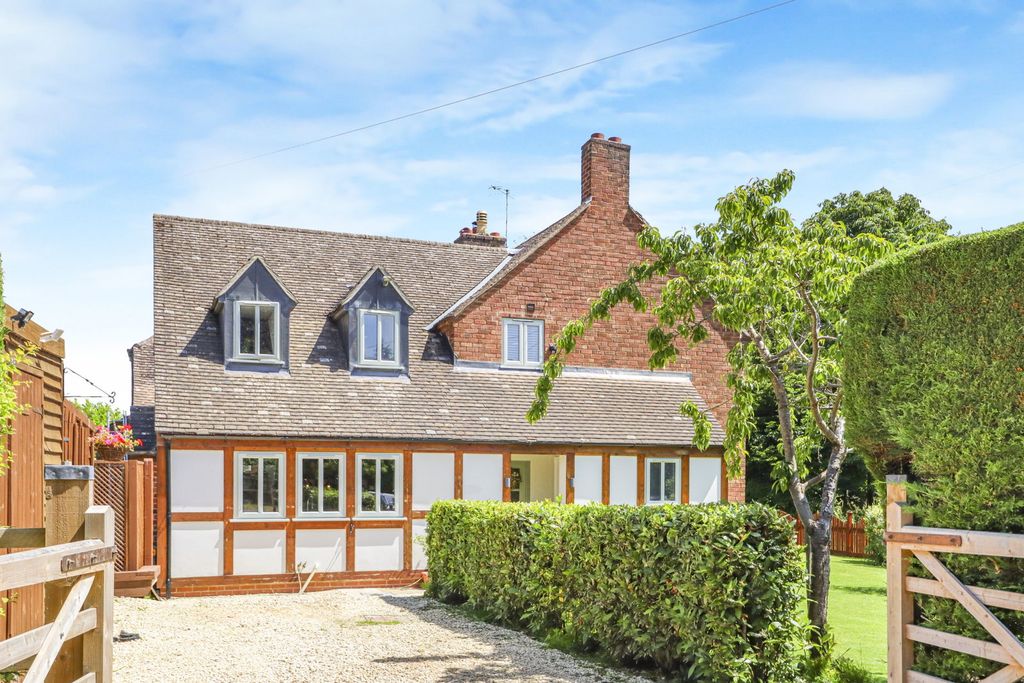 Property photo 1 of 30