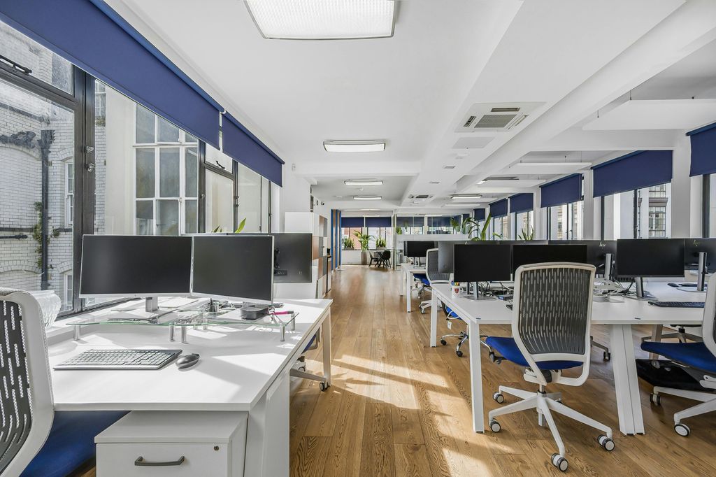 Property photo 3 of 10 Office 3.Jpg