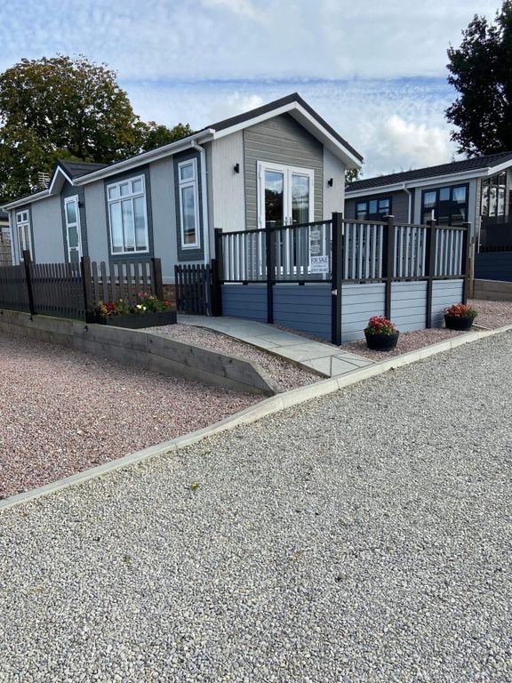 Property photo 1 of 6 A23B1Feb C53A 48c0 9Ece 79d637B7c521