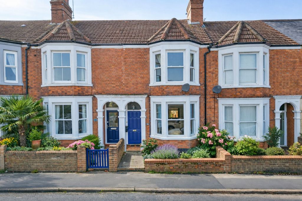 Property photo 1 of 21