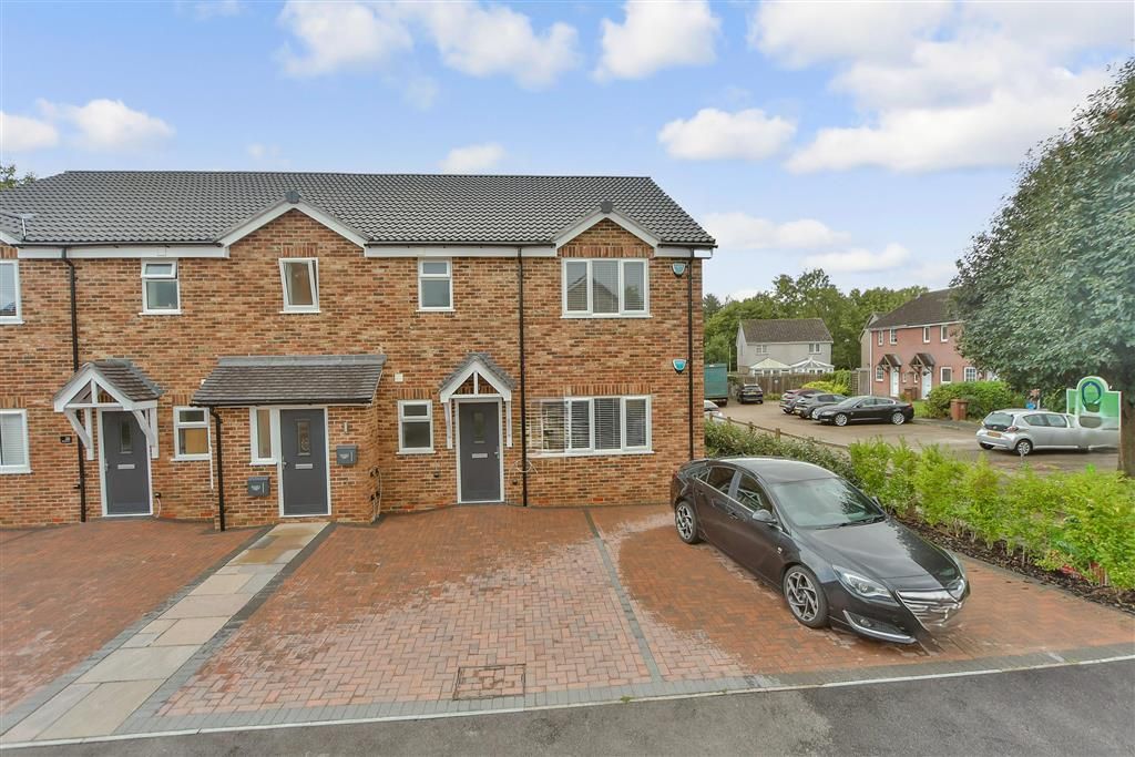 Property photo 1 of 13 External (Brochure) *