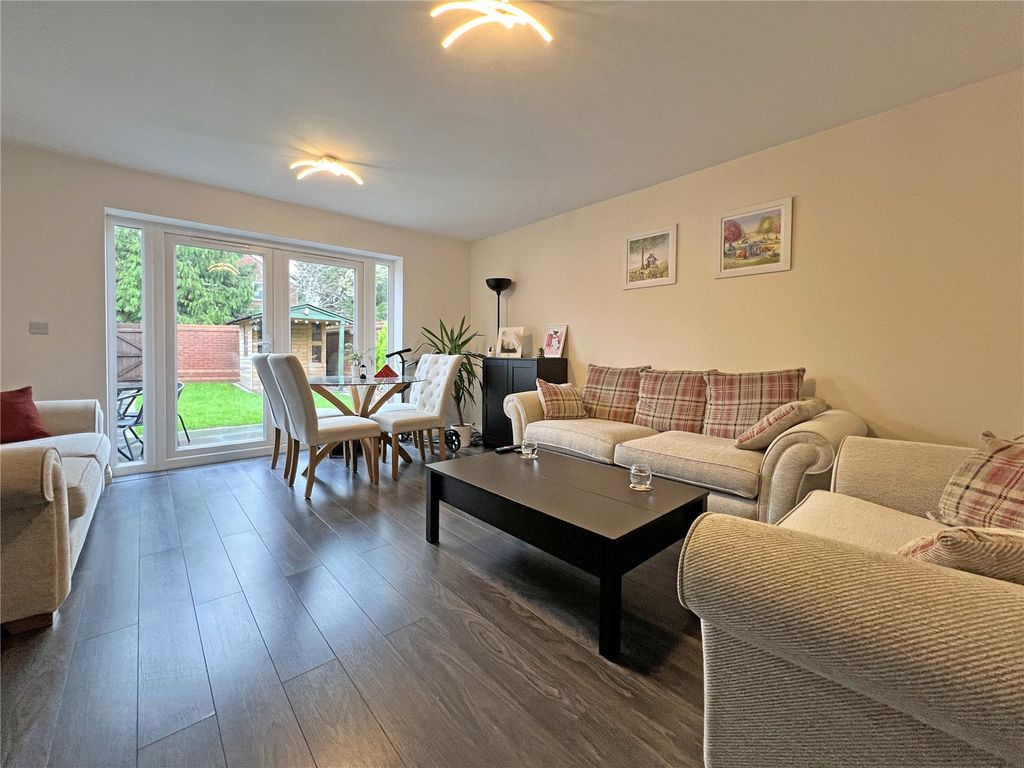 Property photo 3 of 15 Picture No. 14