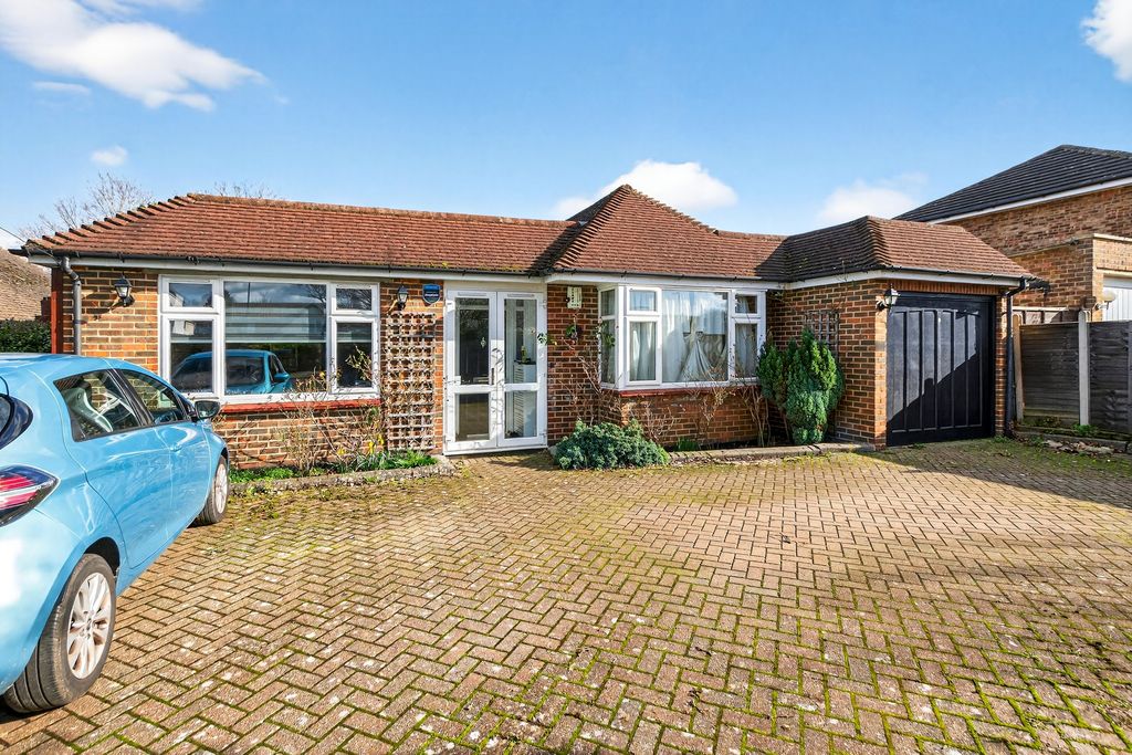 Property photo 2 of 29