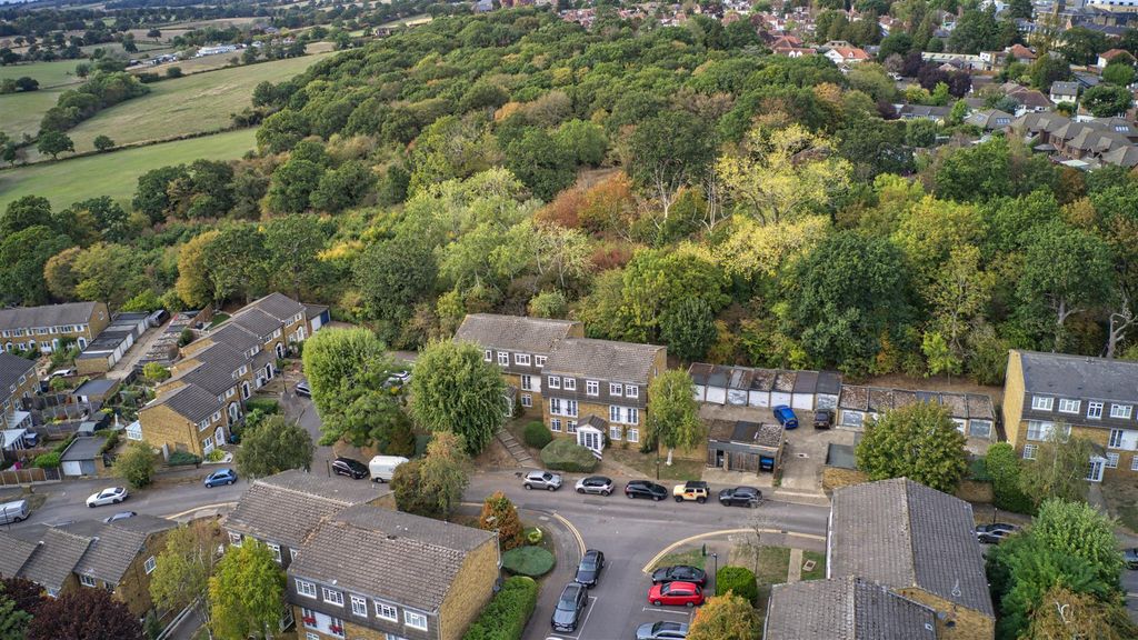 Property photo 1 of 16 Dji_0328-Dji_0332.Jpg