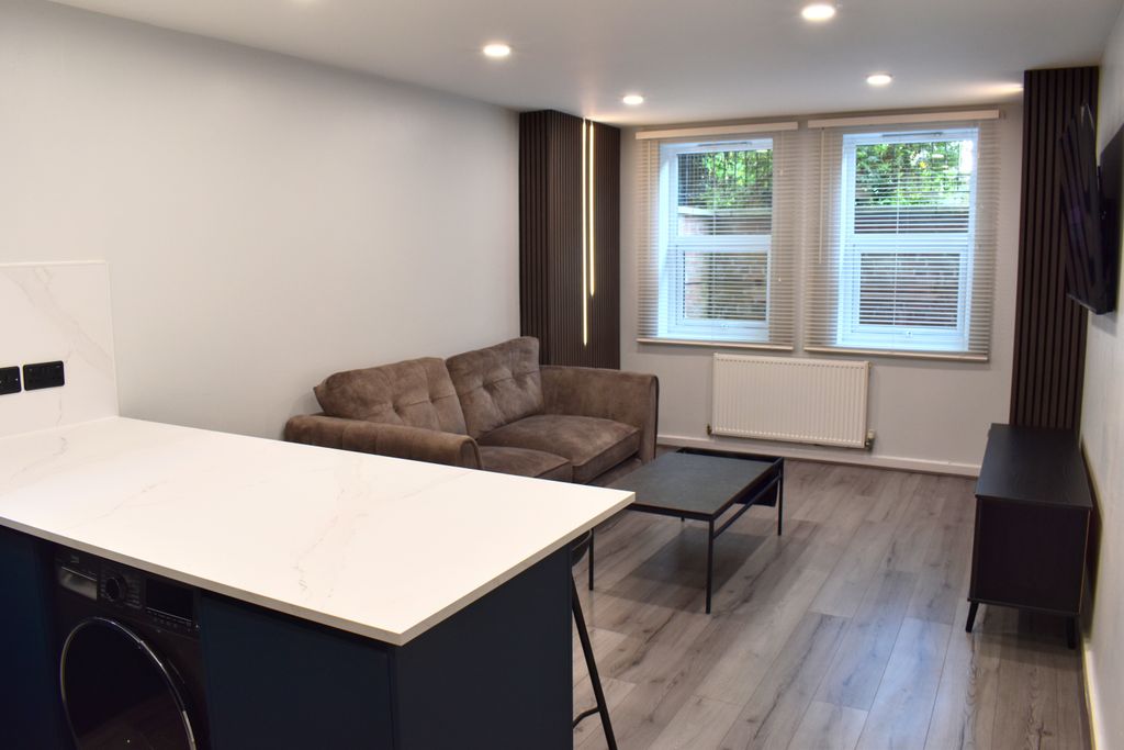 Property photo 2 of 17 Dsc_0316