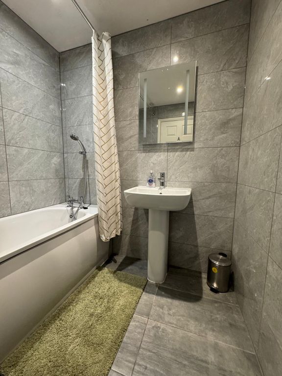 Property photo 2 of 9 Gallery