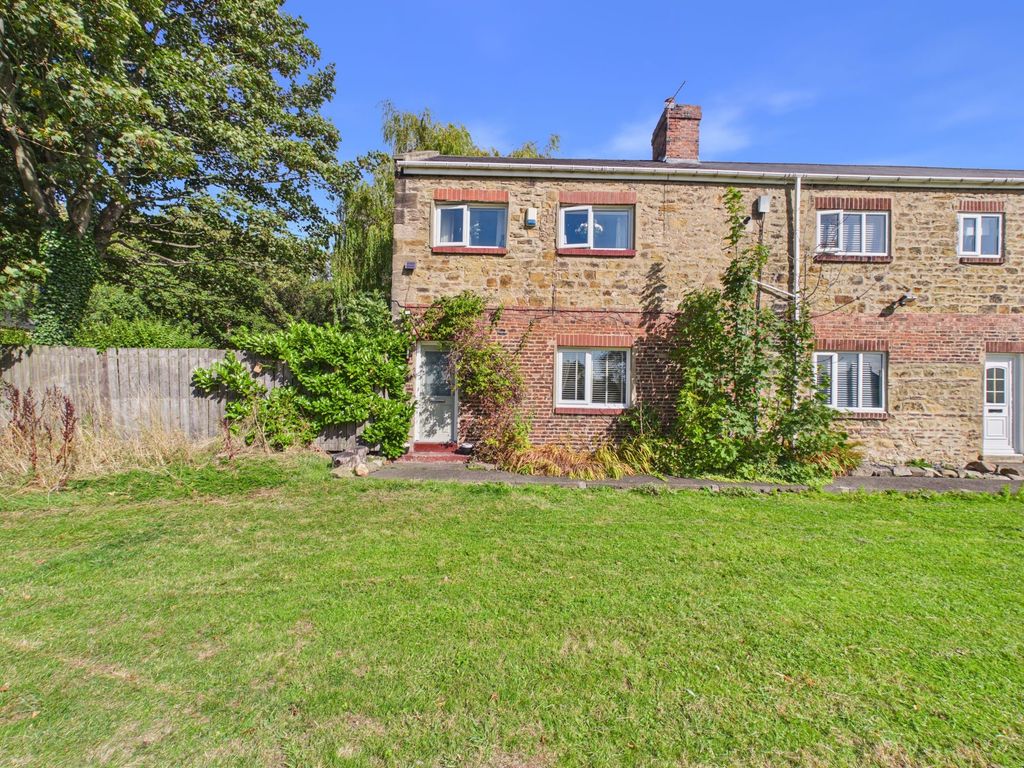 Property photo 1 of 15 External