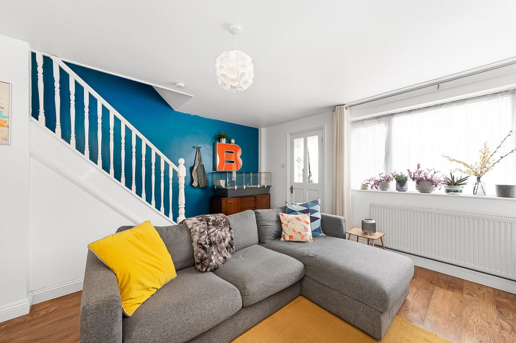 Property photo 2 of 15