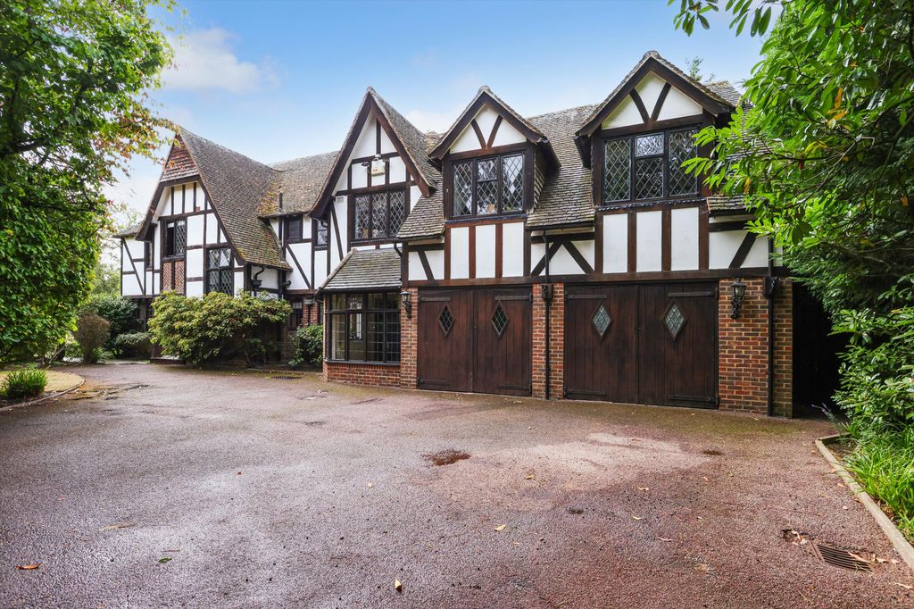 Property photo 1 of 17 Image