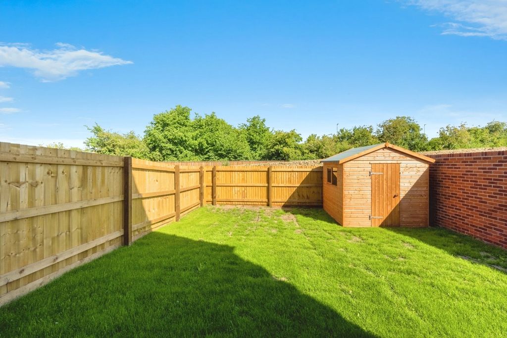 Property photo 3 of 11 Picture No. 26