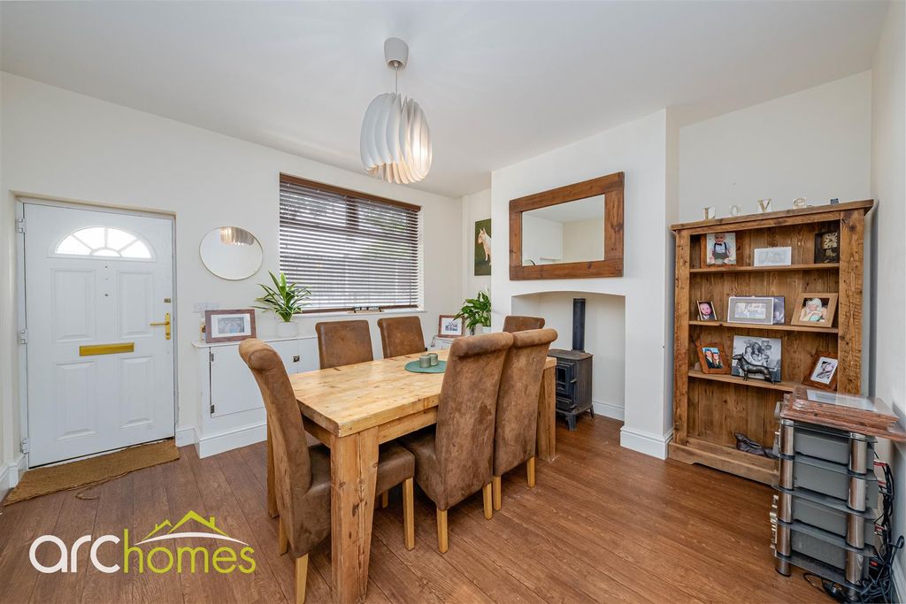 Property photo 3 of 27 Dsc01509-Edit.Jpg