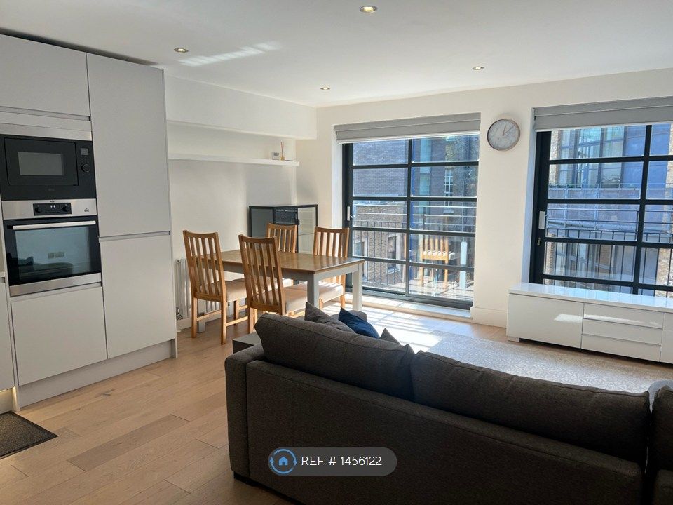 Property photo 3 of 9