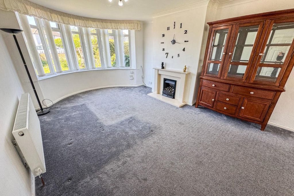 Property photo 2 of 14 2.Jpg