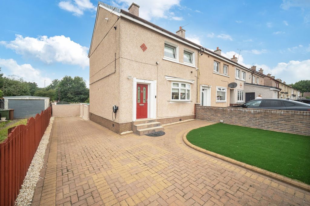 Property photo 2 of 24