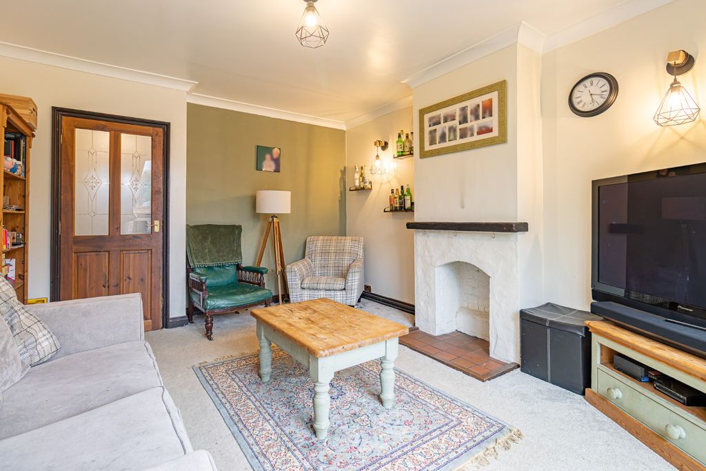 Property photo 3 of 23 5163966
