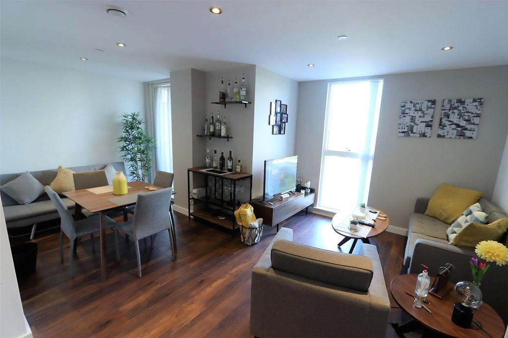 Property photo 2 of 11 Picture No. 07